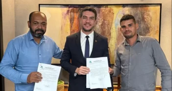 Vereadores de Pacajá Discutem Projetos e Investimentos com Deputado Ronie Silva